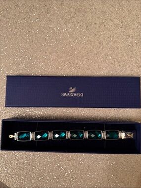 Swarovski Emerald-Teal Faceted Crystal Link Bracelet